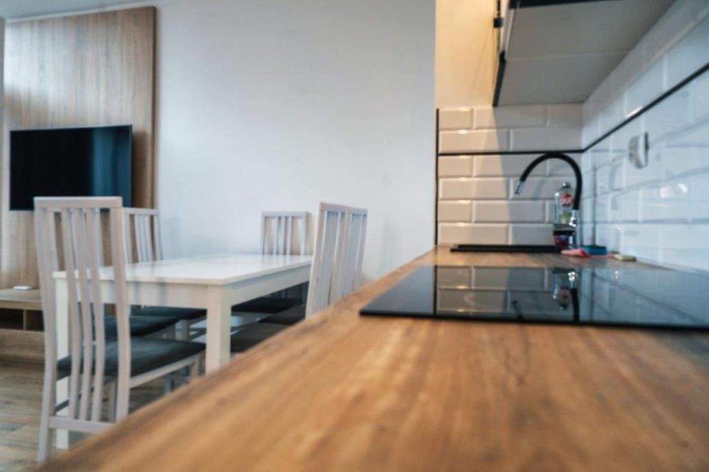 114 Apartment *